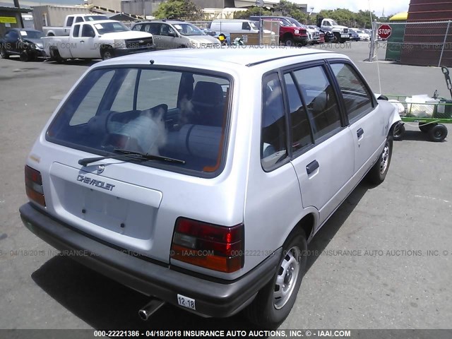 JG1MR6855GK807311 - 1986 CHEVROLET GEO SPRINT PLUS 银色 照片 4