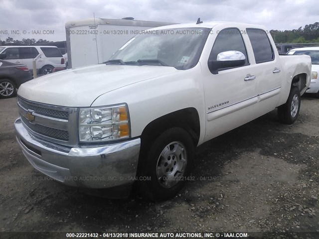 3GCPCSE0XDG201514 - 2013 CHEVROLET SILVERADO C1500 LT WHITE photo 2