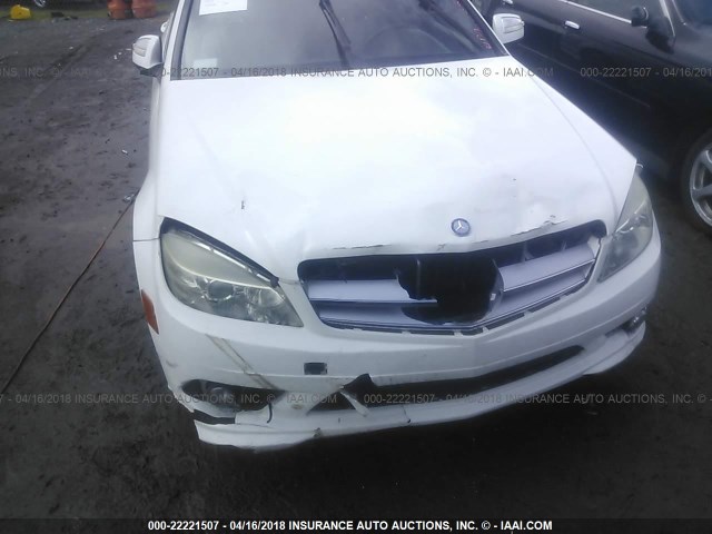 WDDGF56X48F114922 - 2008 MERCEDES-BENZ C 350 WHITE photo 6