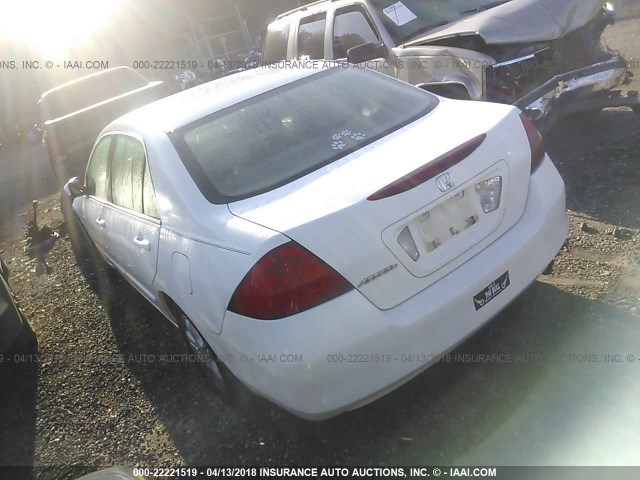 1HGCM56327A152366 - 2007 HONDA ACCORD SE WHITE photo 3