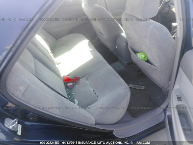 4T1BE32K72U533299 - 2002 TOYOTA CAMRY LE/XLE/SE ლურჯი ფოტო 8