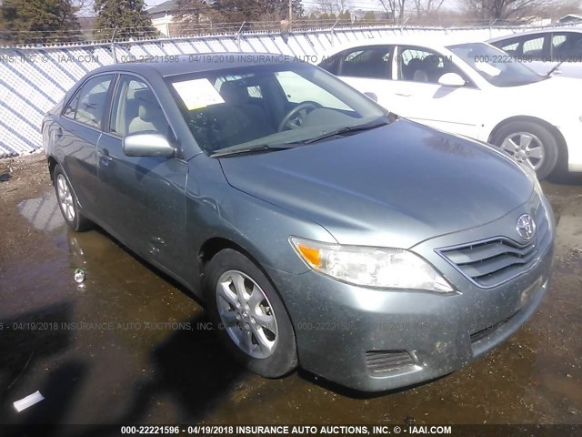 4T1BF3EK0BU700692 - 2011 TOYOTA CAMRY SE/LE/XLE 绿色 照片 1