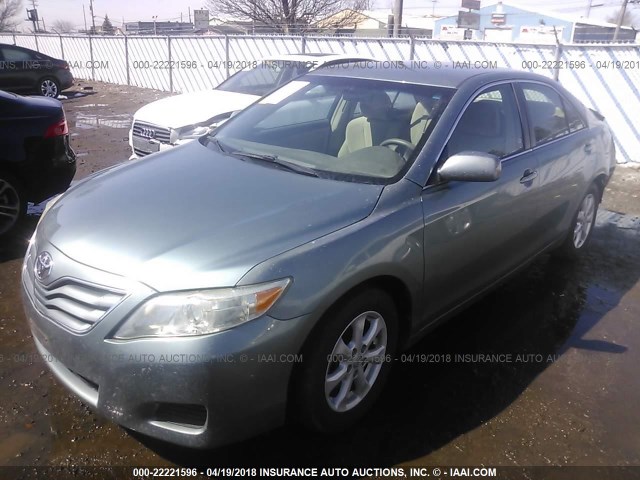 4T1BF3EK0BU700692 - 2011 TOYOTA CAMRY SE/LE/XLE 绿色 照片 2