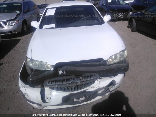 1N4DL01DX1C185013 - 2001 NISSAN ALTIMA XE/GXE/SE WHITE photo 6