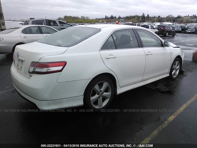 4T1BF3EK9AU514924 - 2010 TOYOTA CAMRY SE/LE/XLE 白色 照片 4