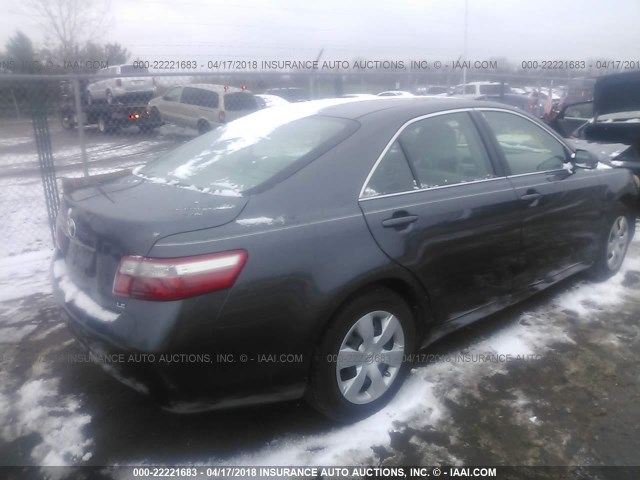 4T1BE46KX9U367855 - 2009 TOYOTA CAMRY SE/LE/XLE GRAY photo 4