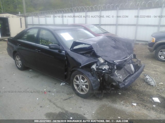 4T1BF32K95U102707 - 2005 TOYOTA CAMRY LE/XLE/SE შავი ფოტო 1