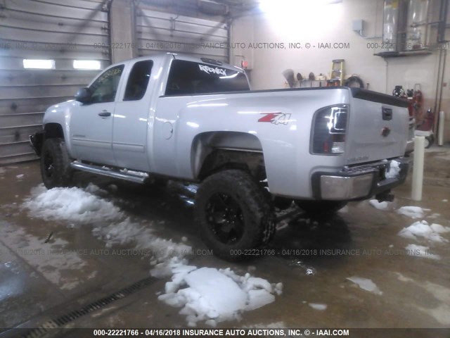 1GCRKSE7XDZ388861 - 2013 CHEVROLET SILVERADO K1500 LT SILVER photo 3