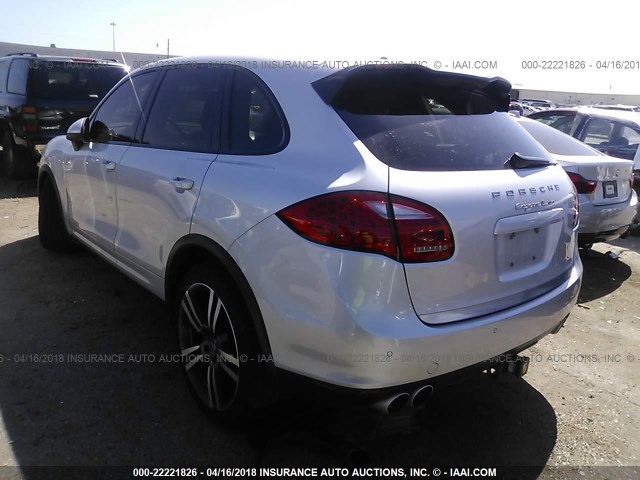 WP1AC2A23BLA81891 - 2011 PORSCHE CAYENNE TURBO SILVER photo 3