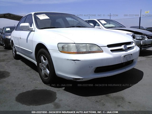 1HGCG1650XA046676 - 1999 HONDA ACCORD EX WHITE photo 6