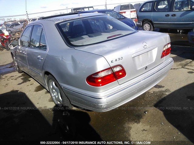 WDBJF70J81B207468 - 2001 MERCEDES-BENZ E 430 SILVER photo 3