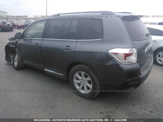 5TDZK3EH2CS088911 - 2012 TOYOTA HIGHLANDER SE GRAY photo 3