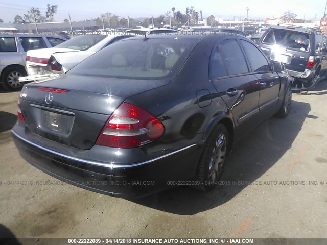 WDBUF70J54A493786 - 2004 MERCEDES-BENZ E 500 BLACK photo 4