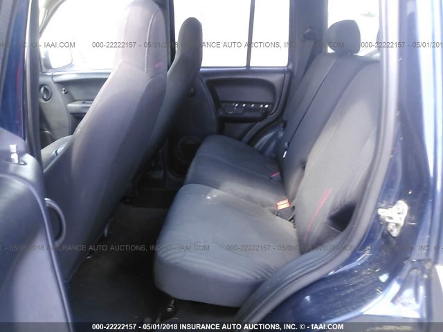 1J4GL48K74W231218 - 2004 JEEP LIBERTY SPORT 蓝色 照片 8