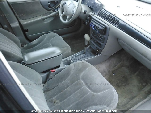 1G1NE52M2W6102516 - 1998 CHEVROLET MALIBU LS 黑色 照片 5