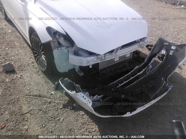 3FA6P0K94HR123996 - 2017 FORD FUSION TITANIUM WHITE photo 6