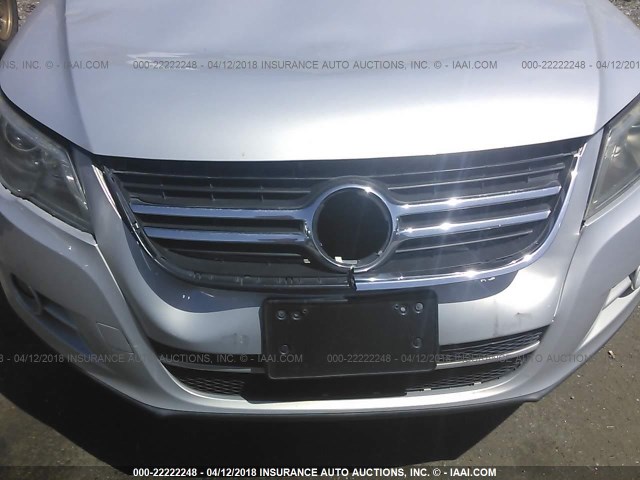 WVGAV7AX3AW502876 - 2010 VOLKSWAGEN TIGUAN S/SE/SEL SILVER photo 6