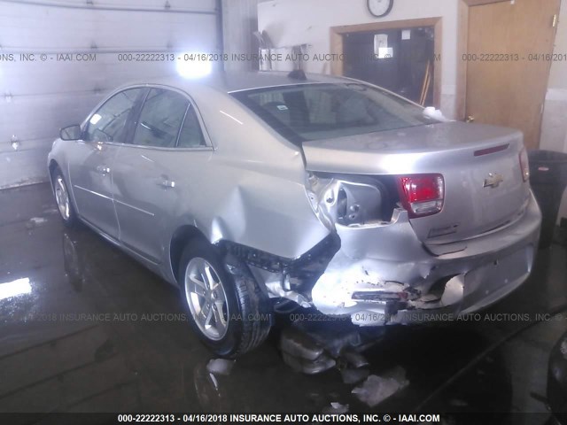 1G11B5SA0DF212829 - 2013 CHEVROLET MALIBU LS 银色 照片 3