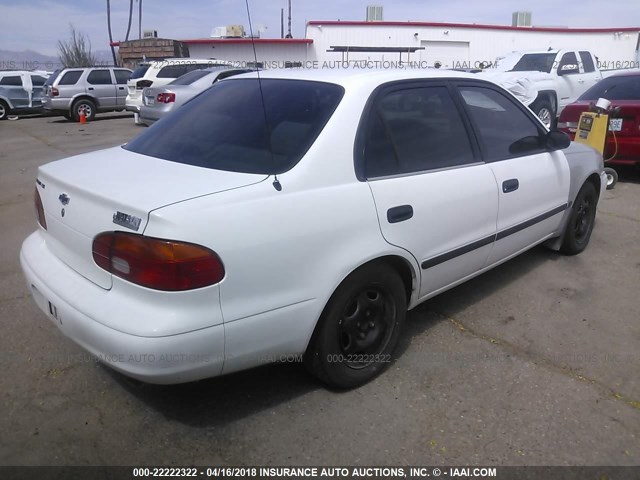 1Y1SK54872Z425144 - 2002 CHEVROLET GEO PRIZM LSI WHITE photo 4