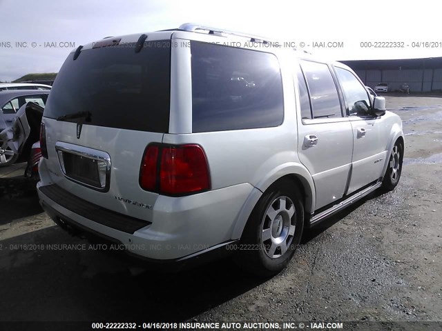 5LMFU27526LJ19602 - 2006 LINCOLN NAVIGATOR WHITE photo 4