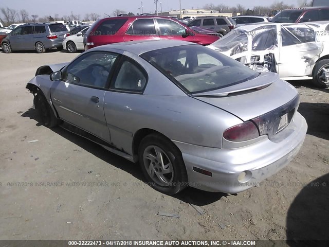 1G2JB124027215266 - 2002 PONTIAC SUNFIRE SE SILVER photo 3