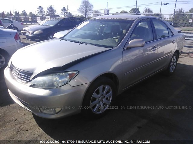 4T1BE32K16U132515 - 2006 TOYOTA CAMRY LE/XLE/SE ოქროსფერი ფოტო 2