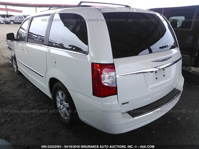 2A4RR5DG5BR687741 - 2011 CHRYSLER TOWN & COUNTRY TOURING WHITE photo 3