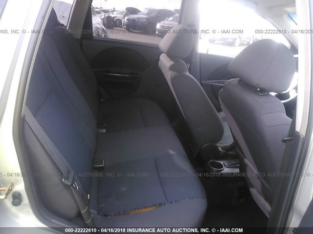 KL1TD66656B671717 - 2006 CHEVROLET AVEO LS SILVER photo 8
