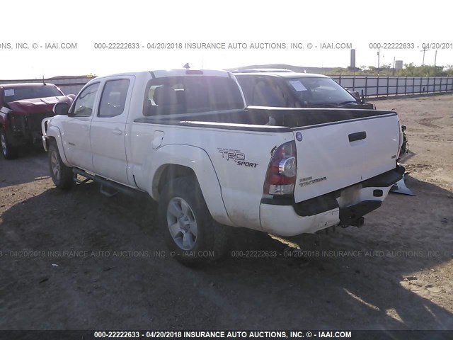 3TMMU4FN1CM038676 - 2012 TOYOTA TACOMA DOUBLE CAB LONG BED WHITE photo 3