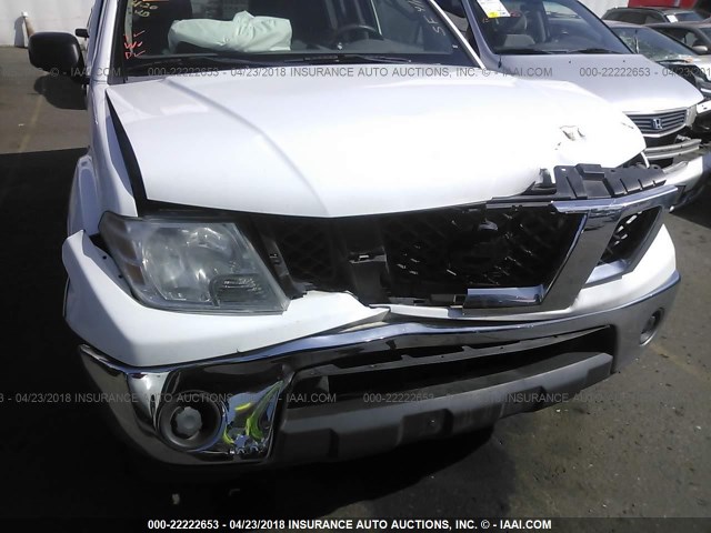 1N6AD07W99C404488 - 2009 NISSAN FRONTIER CREW CAB SE/LE/NISMO WHITE photo 6