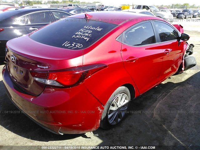 KMHDH4AE5FU358090 - 2015 HYUNDAI ELANTRA SE/SPORT/LIMITED RED photo 4