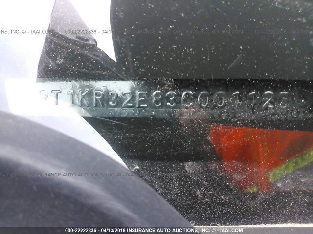 2T1KR32E83C001125 - 2003 TOYOTA COROLLA MATRIX XR RED photo 9