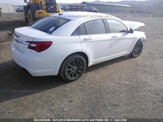 1C3CCBBB0CN130323 - 2012 CHRYSLER 200 TOURING WHITE photo 4