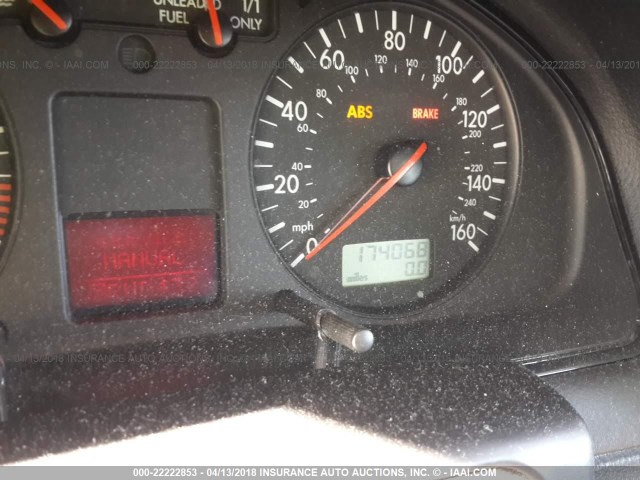 WVWPD23B0YE194989 - 2000 VOLKSWAGEN PASSAT GLX 银色 照片 7