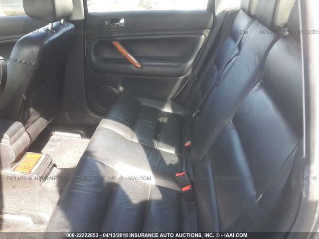 WVWPD23B0YE194989 - 2000 VOLKSWAGEN PASSAT GLX 银色 照片 8