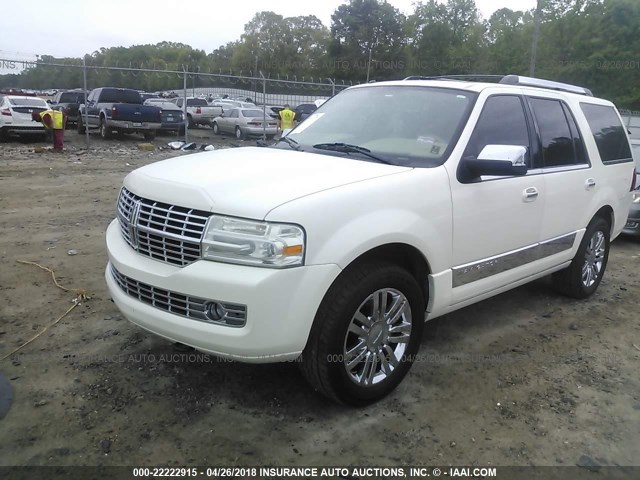 5LMFU27567LJ04554 - 2007 LINCOLN NAVIGATOR 白色 照片 2