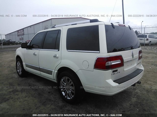 5LMFU27567LJ04554 - 2007 LINCOLN NAVIGATOR 白色 照片 3