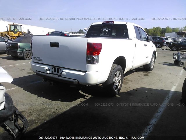 5TFRT54187X013658 - 2007 TOYOTA TUNDRA DOUBLE CAB SR5 WHITE photo 4