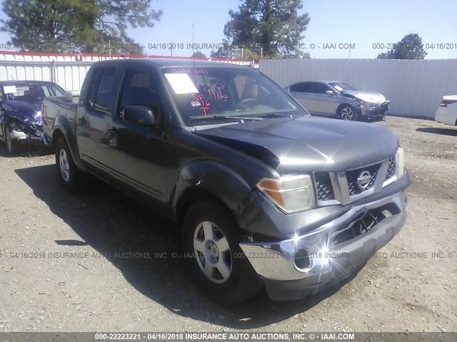 1N6AD07U46C469596 - 2006 NISSAN FRONTIER CREW CAB LE/SE/OFF ROAD GRAY photo 1