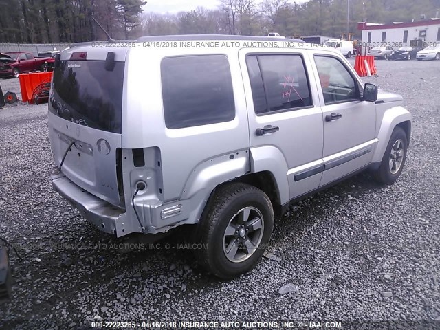 1J8GN28KX8W155237 - 2008 JEEP LIBERTY SPORT SILVER photo 4