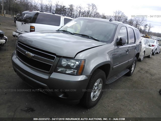 1GNFC13C68J175217 - 2008 CHEVROLET TAHOE C1500 GRAY photo 2