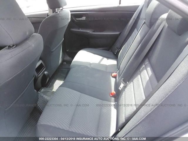 4T1BF1FK1GU142779 - 2016 TOYOTA CAMRY LE/XLE/SE/XSE SILVER photo 8