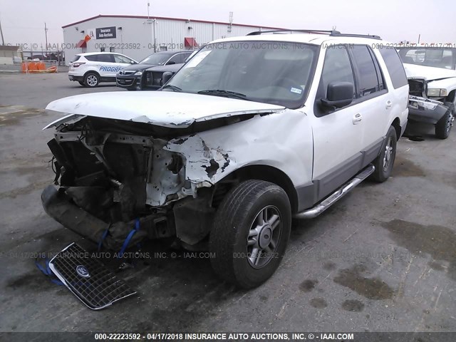 1FMPU15L74LB91007 - 2004 FORD EXPEDITION XLT WHITE photo 2