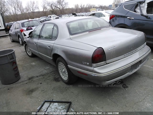 2C3ED56F5RH156910 - 1994 CHRYSLER LHS SILVER photo 3