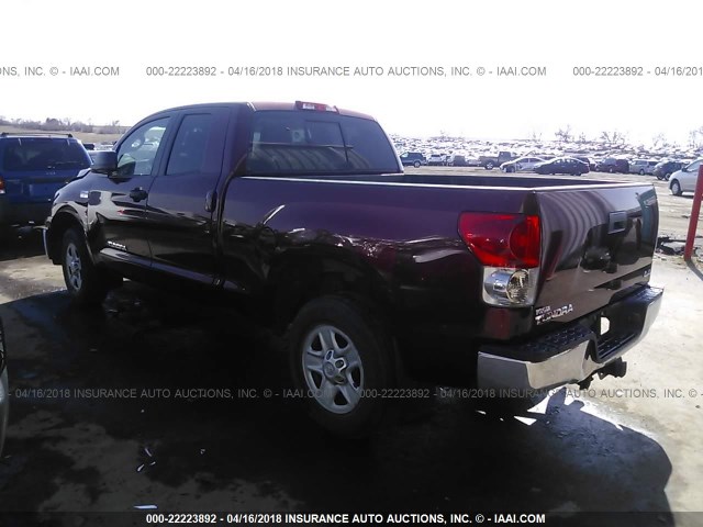 5TFBV54168X071569 - 2008 TOYOTA TUNDRA DOUBLE CAB/DOUBLE CAB SR5 MAROON photo 3