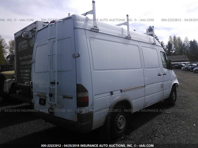 WD2YD642435544495 - 2003 SPRINTER 2500 SPRINTER  WHITE photo 4