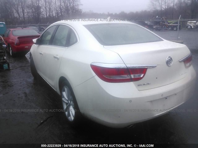 1G4PR5SK0D4110685 - 2013 BUICK VERANO CONVENIENCE WHITE photo 3