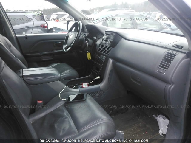 2HKYF18654H550173 - 2004 HONDA PILOT EXL შავი ფოტო 5