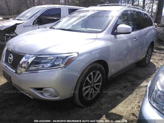 5N1AR2MM8FC697956 - 2015 NISSAN PATHFINDER S/SV/SL/PLATINUM 银色 照片 2