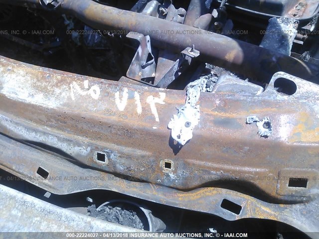 4F2YU09192KM34654 - 2002 MAZDA TRIBUTE LX/ES 灰色 照片 9